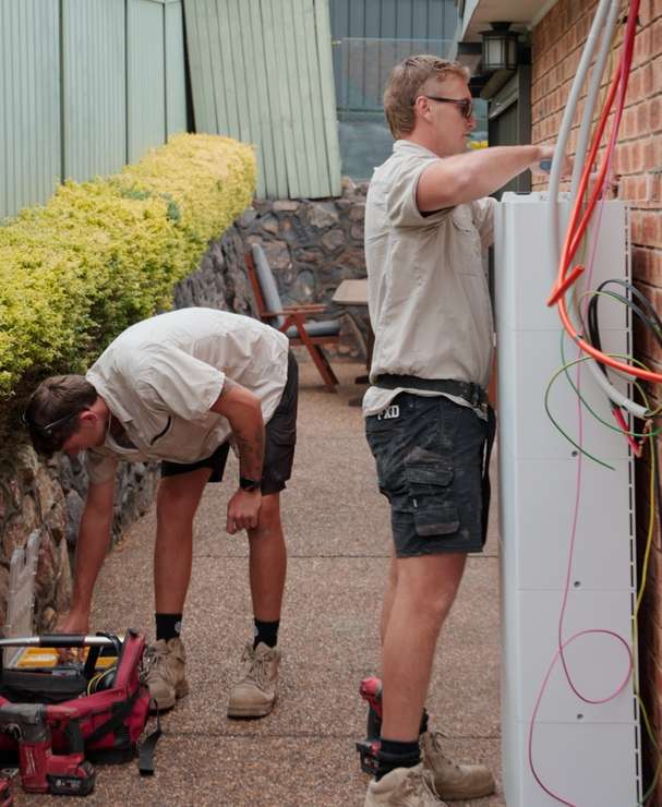 Home battery storage unit installed by Elite Energy